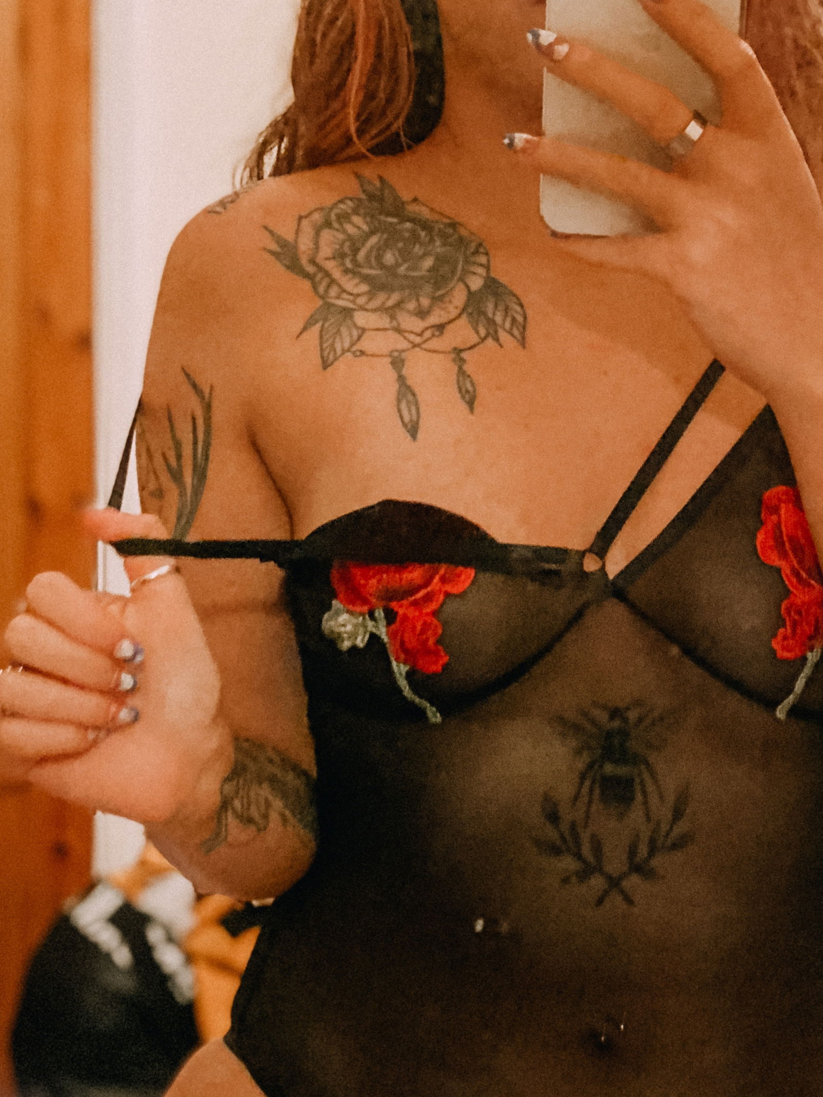 Elle profile banner