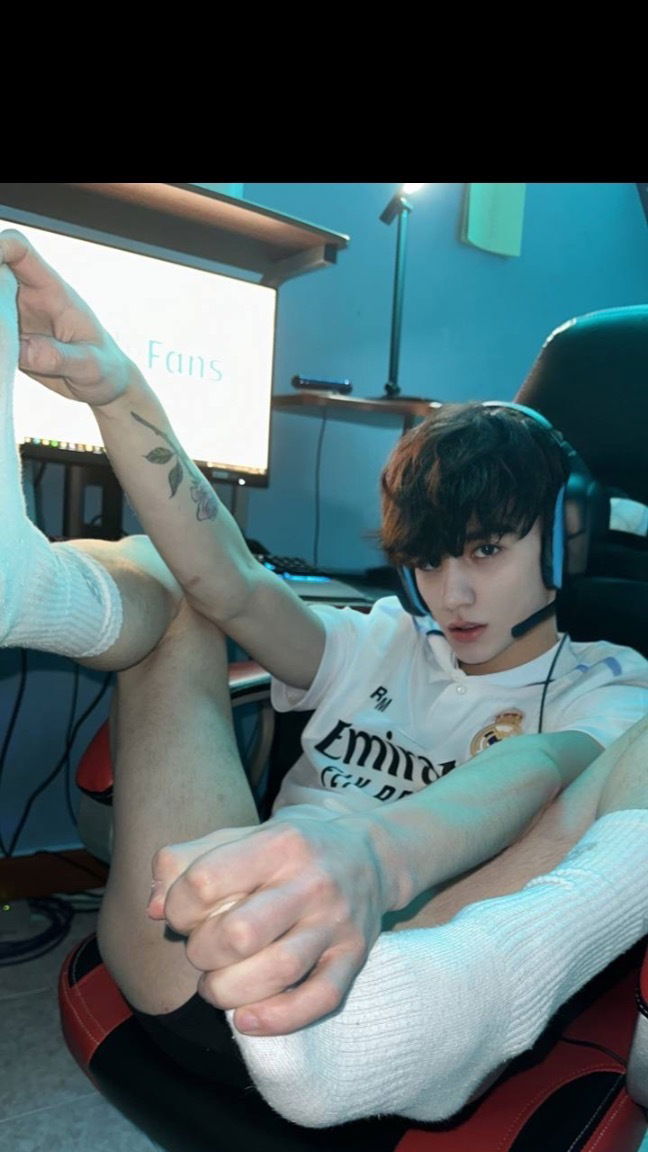 Elias Twink TOP 0.0%๐ซ
๐ผ profile banner