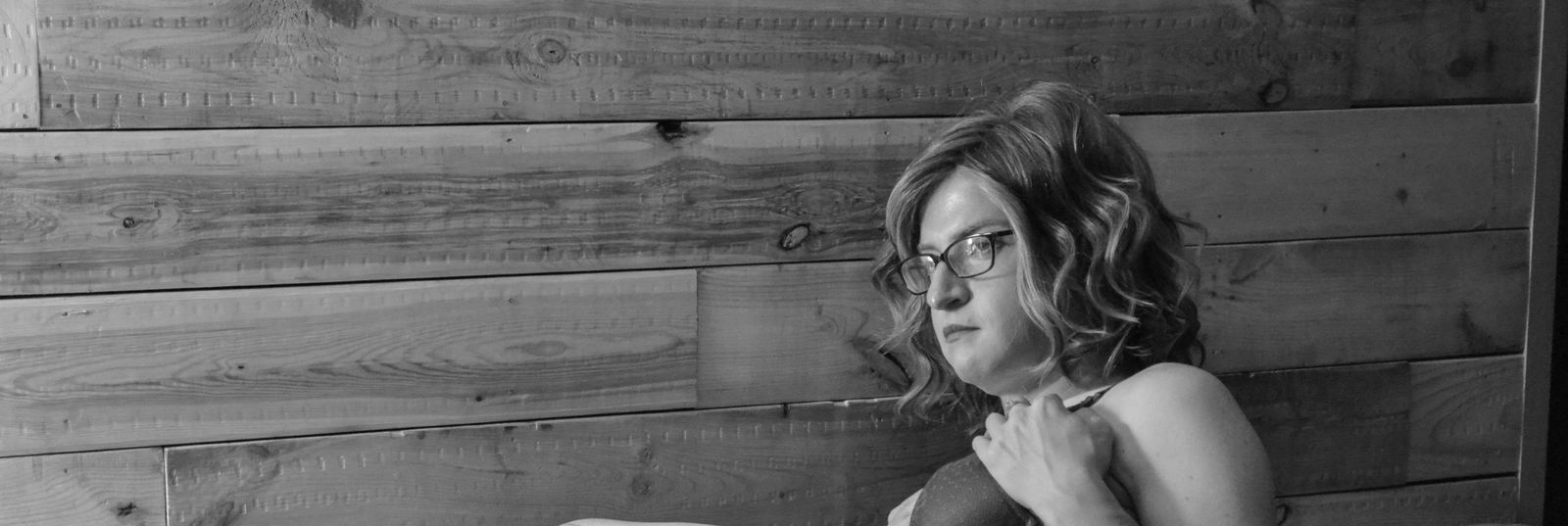 Elizabeth Moon profile banner