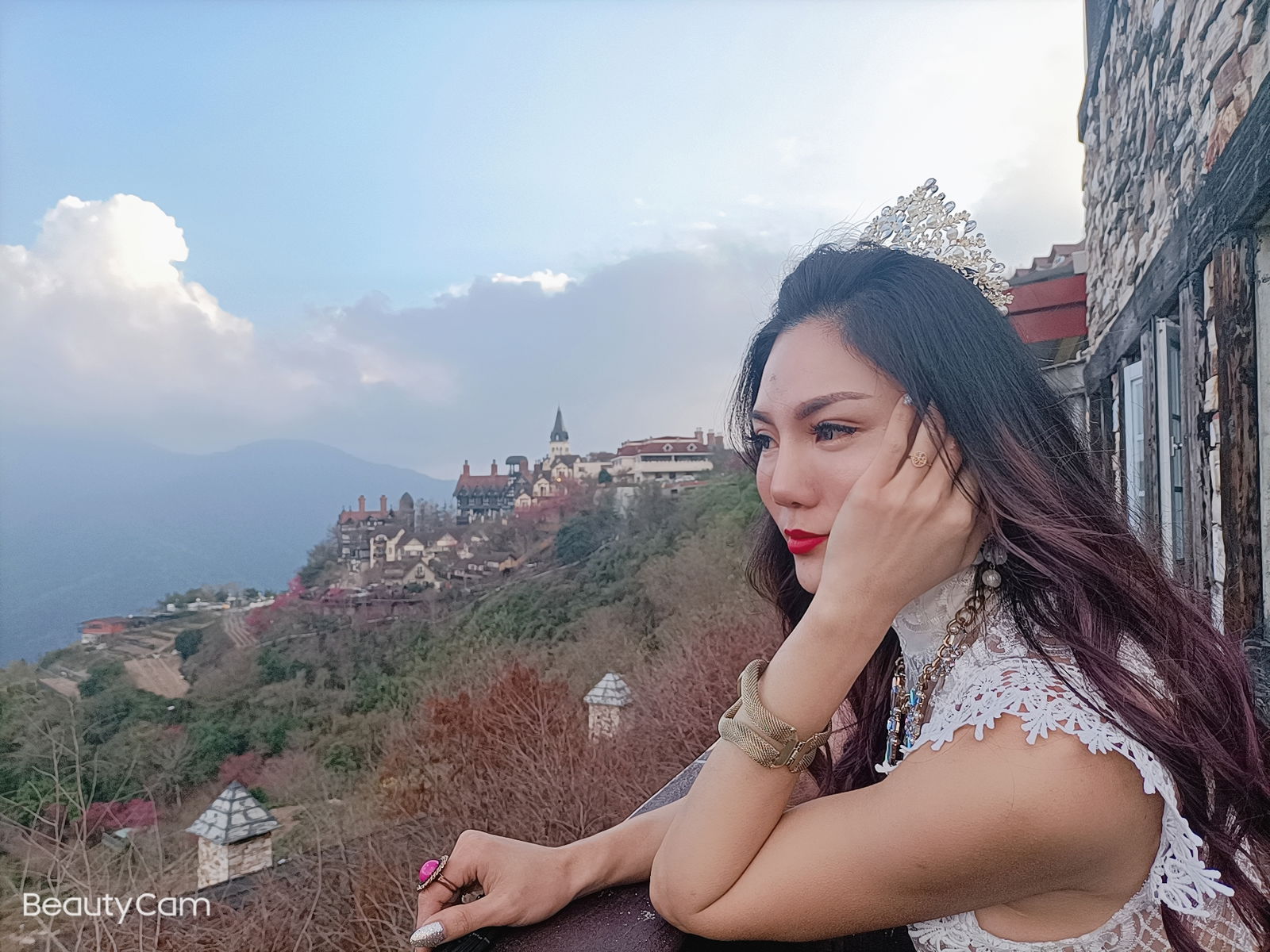 三性女王👑人妖皇后🔱黃楀喬🔱 profile banner