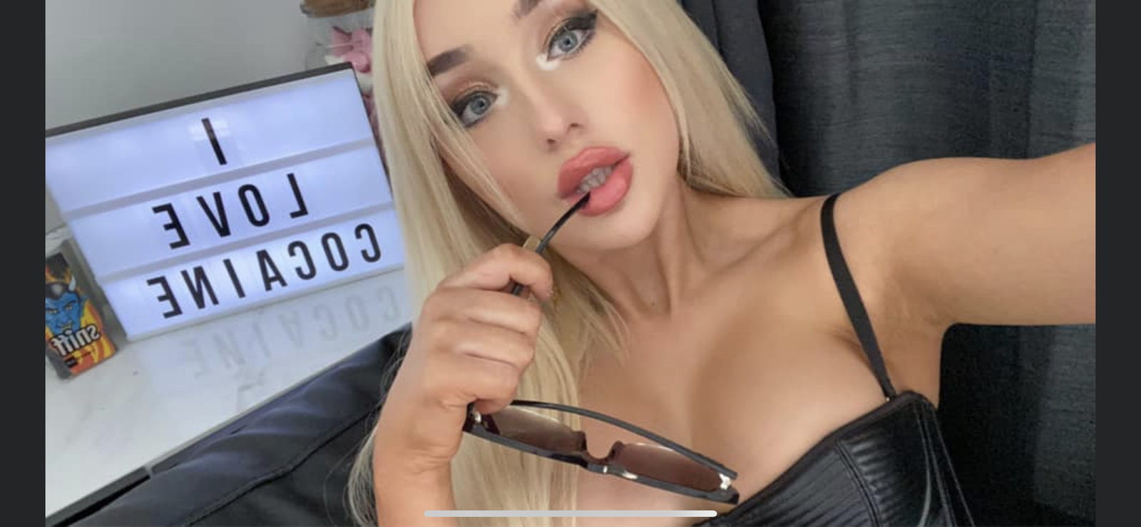 Ella profile banner