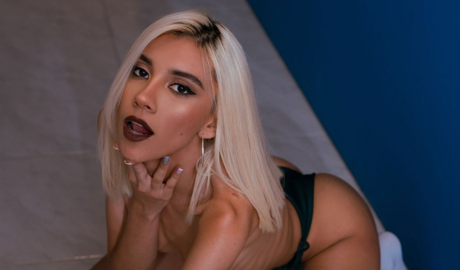 Emma profile banner