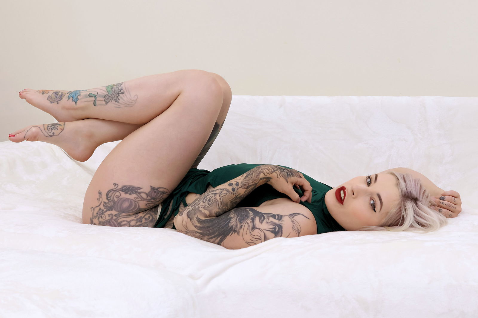 Emylee Kaliber profile banner