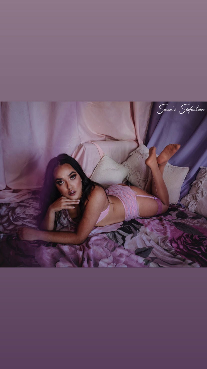 Esperanza del Horno profile banner