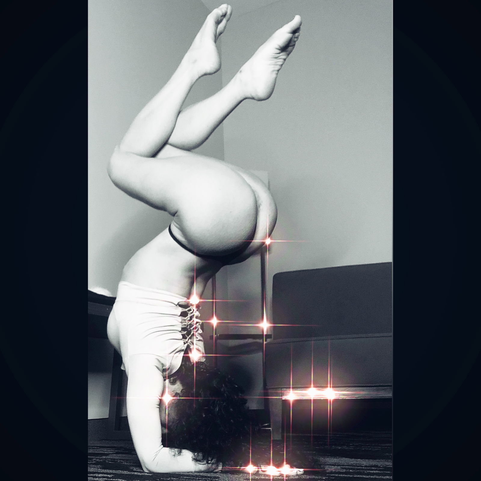 Esther ๐ profile banner