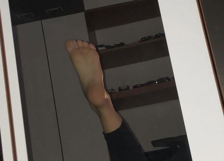 Exclusive Ellie profile banner