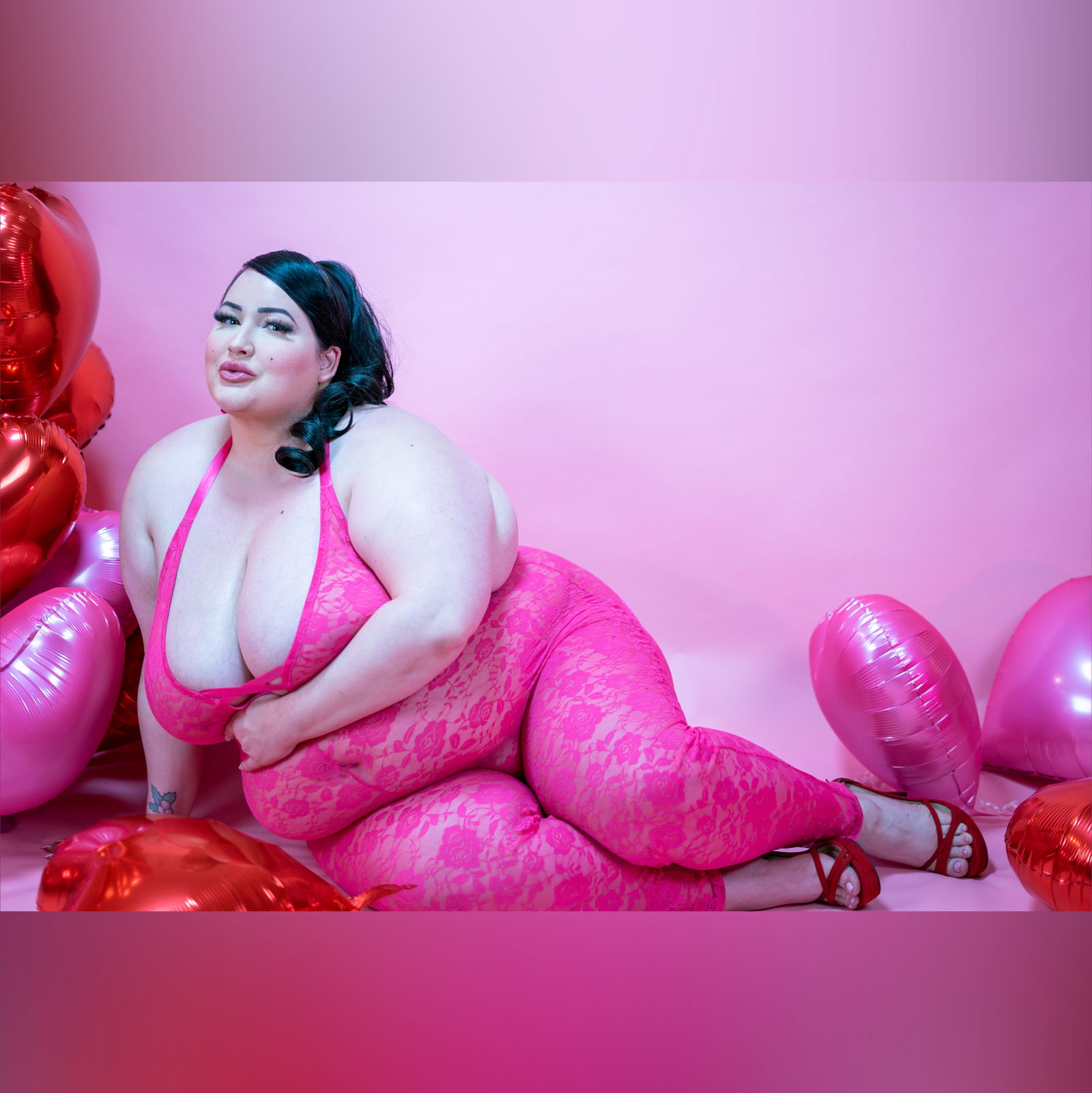 Fatty Goddess Eliza Allure profile banner