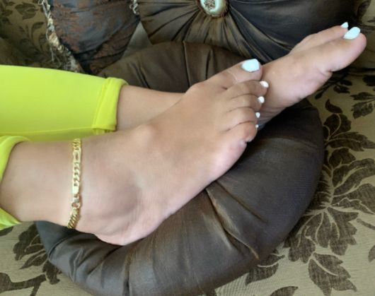 WendyFeetLicious profile banner