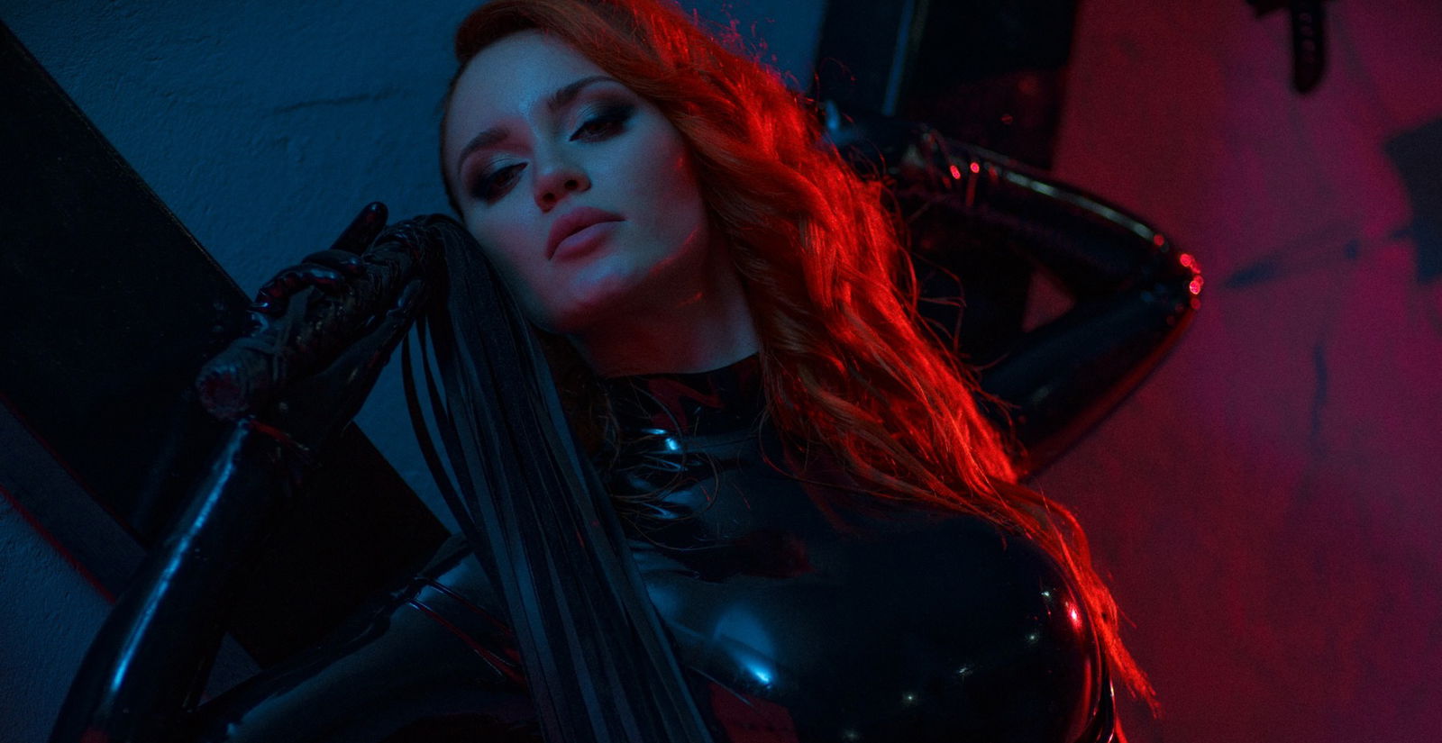 Julia Fetish profile banner