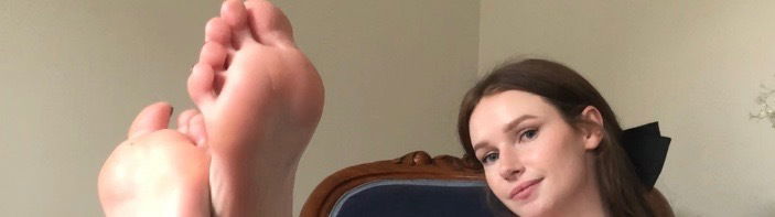 Isabella profile banner