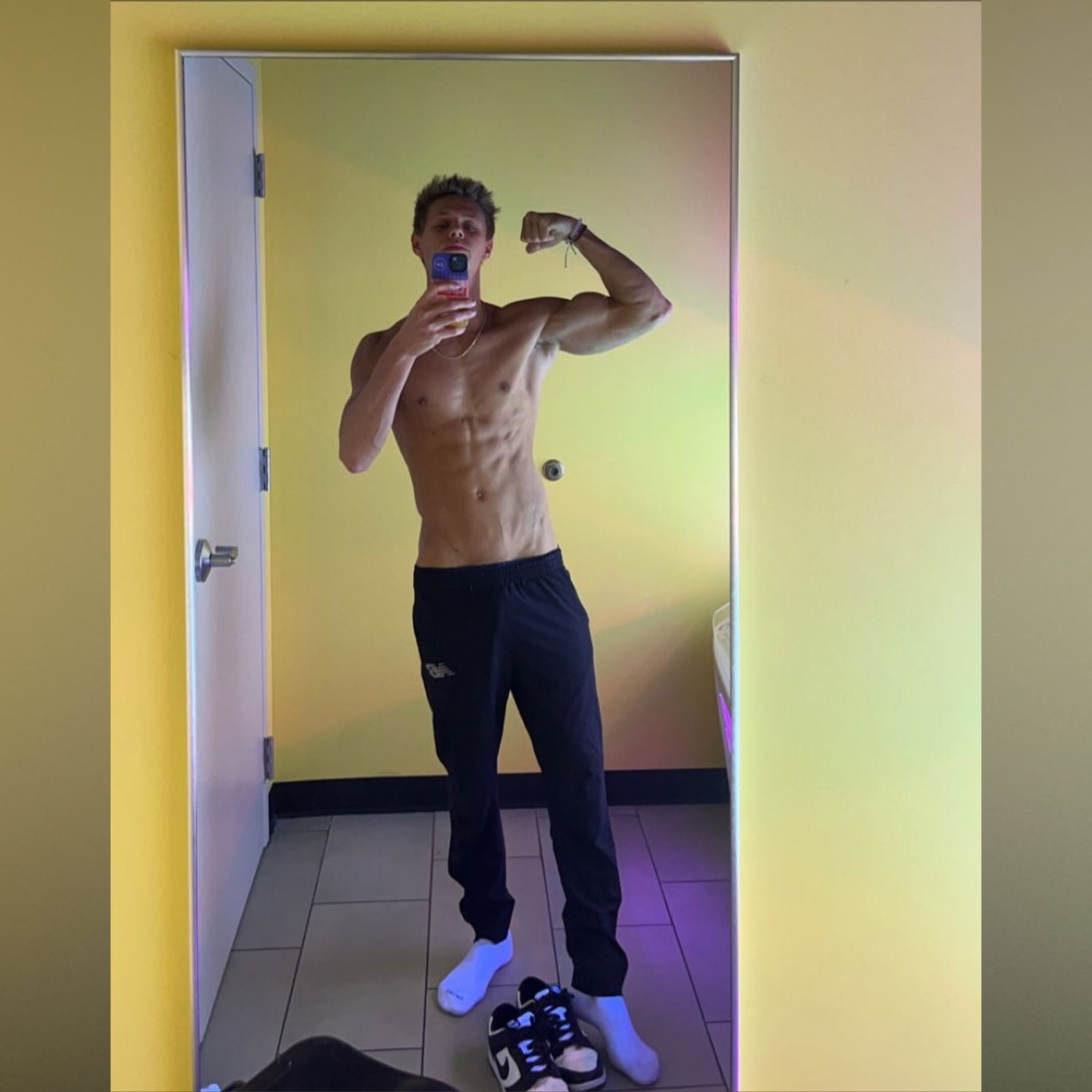 Fitsexyboii profile banner