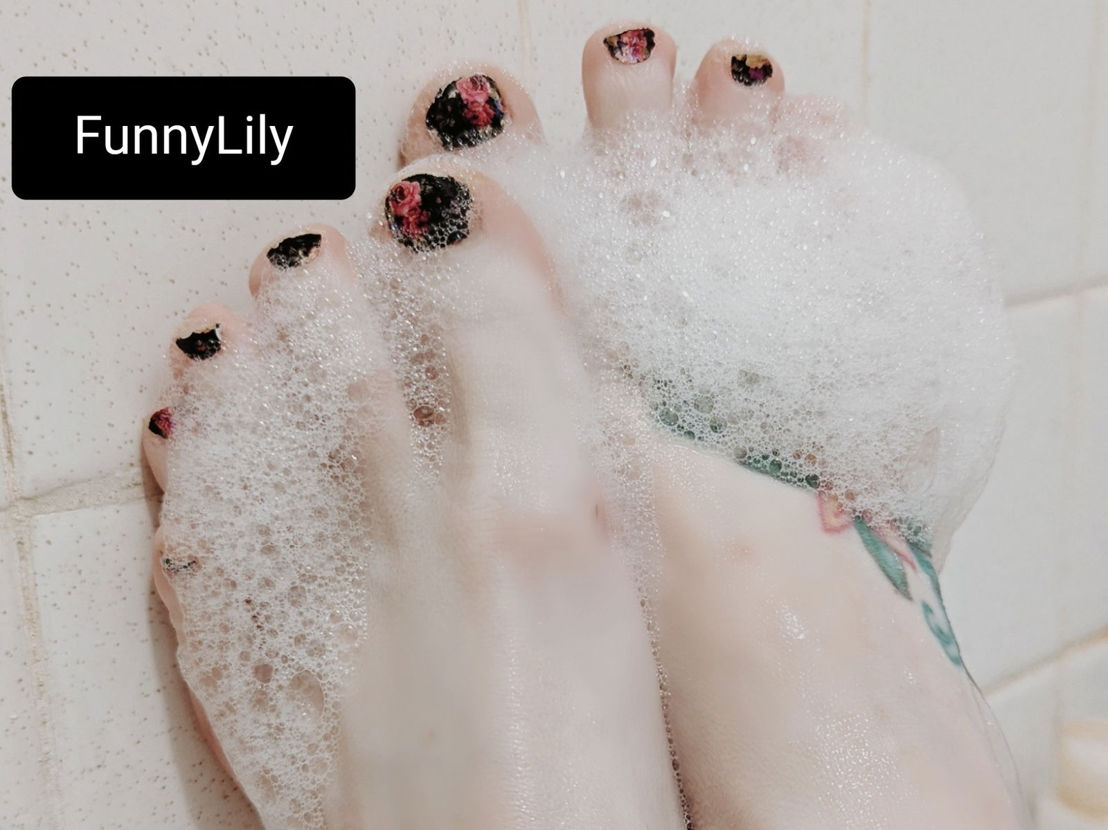 lilychick profile banner