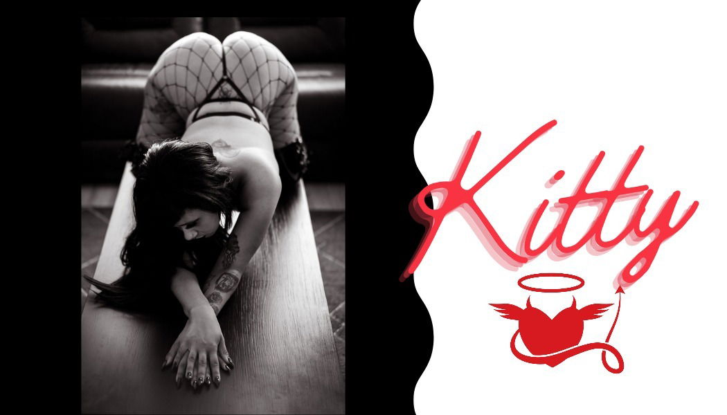 Kitty G Grey profile banner