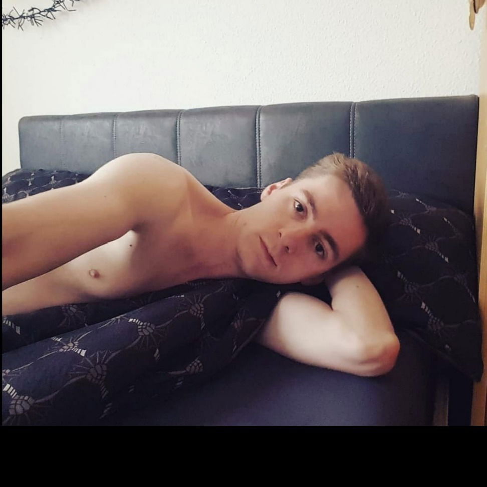 gayboom banner