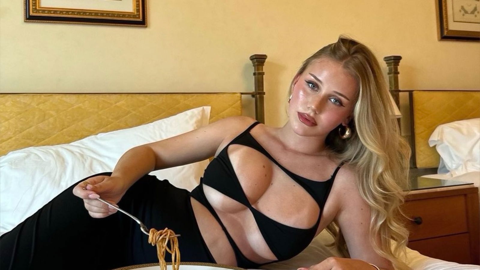 Gina-Maria profile banner