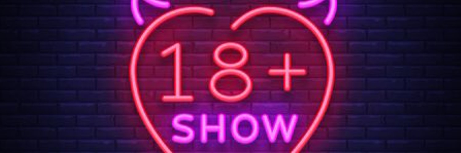 DaniellaZaye profile banner