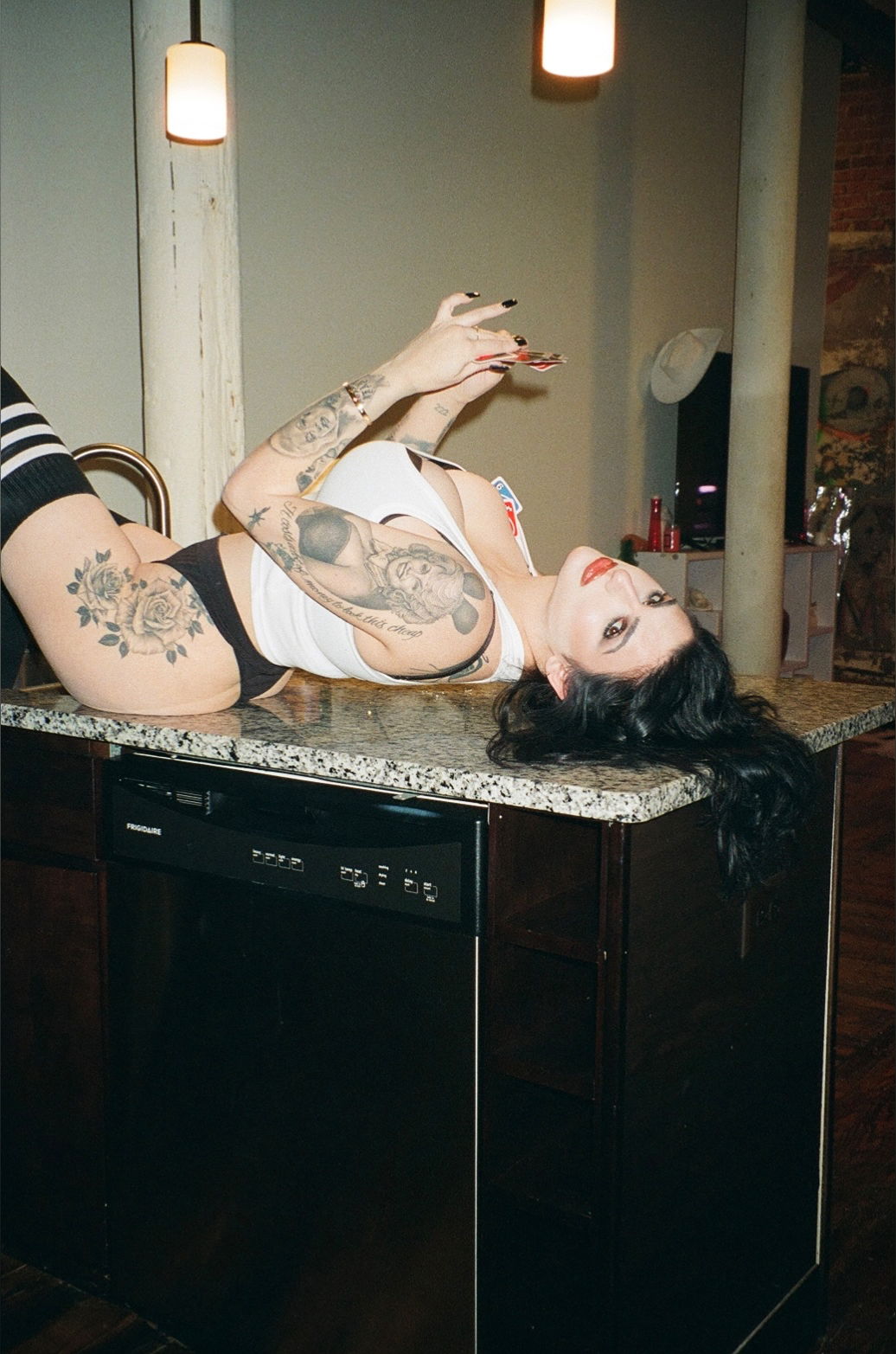 goodwomanbadgirl profile banner
