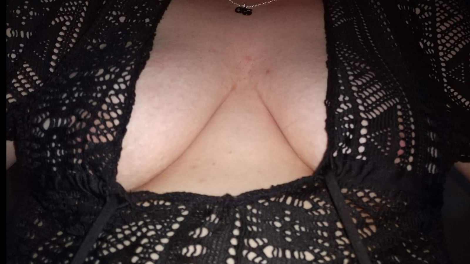 GothicBustyBootyBabe profile banner