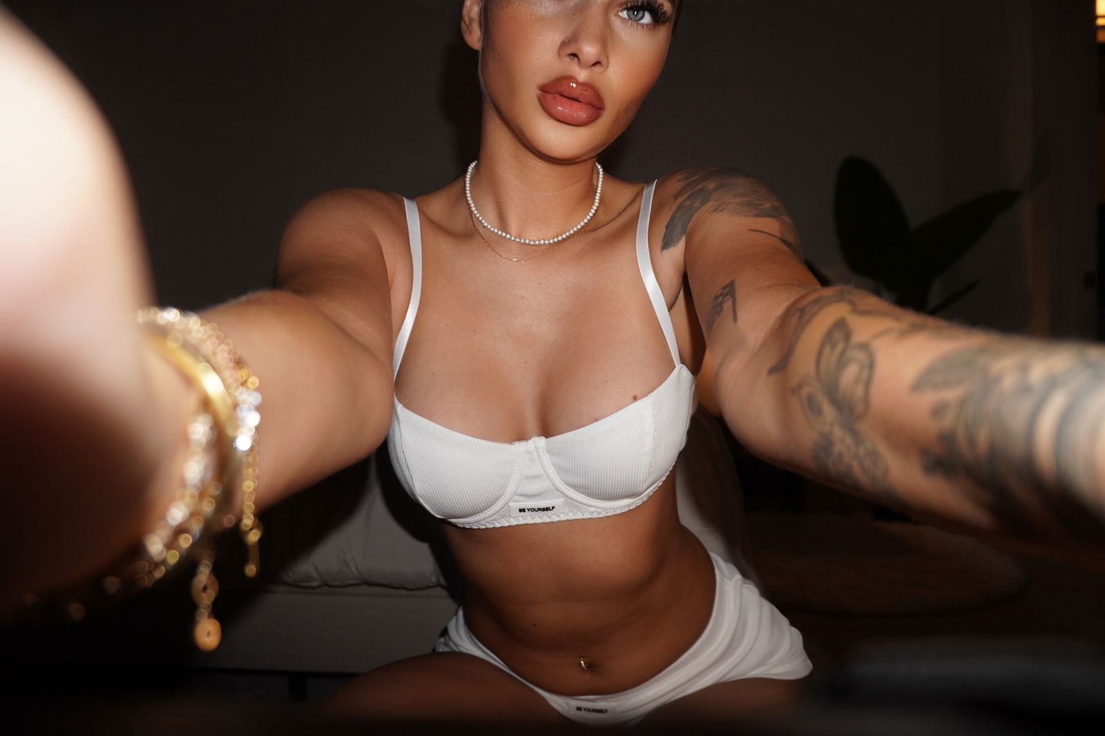 hannn profile banner