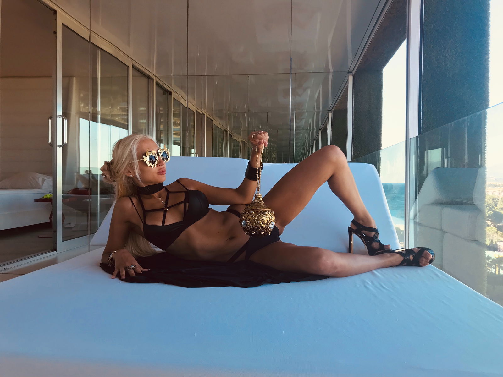 katya red profile banner