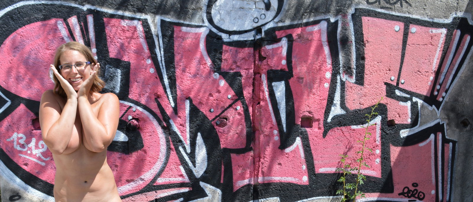 Helen profile banner