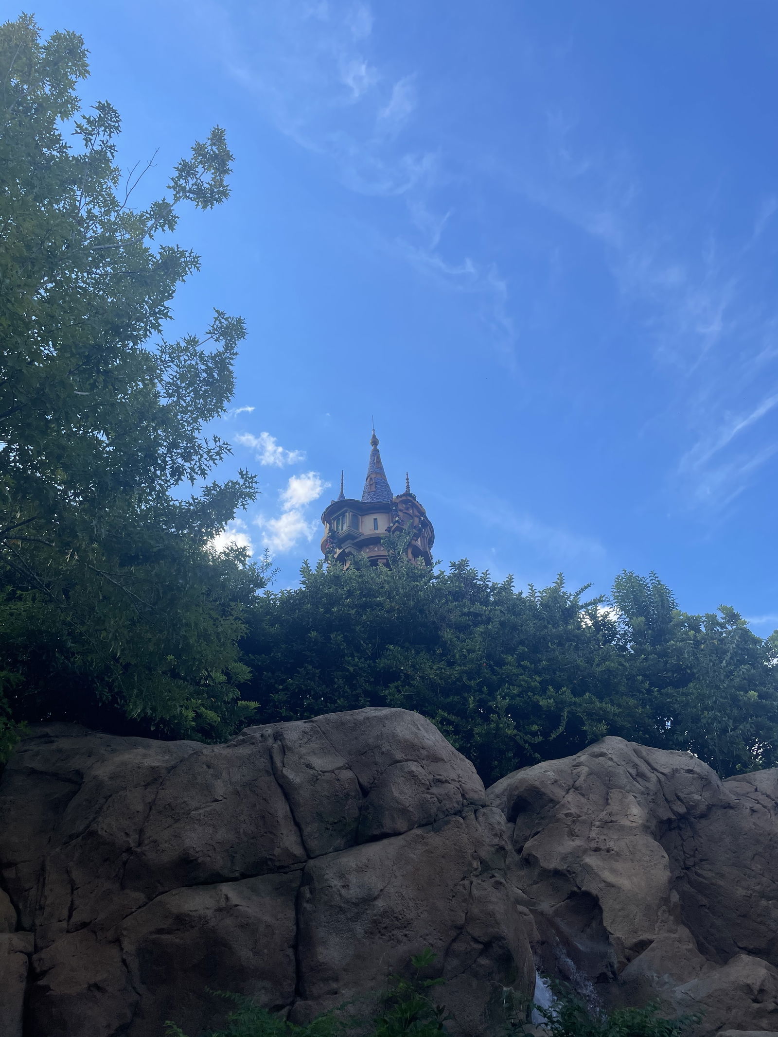 Carrie Saige 🪐 profile banner