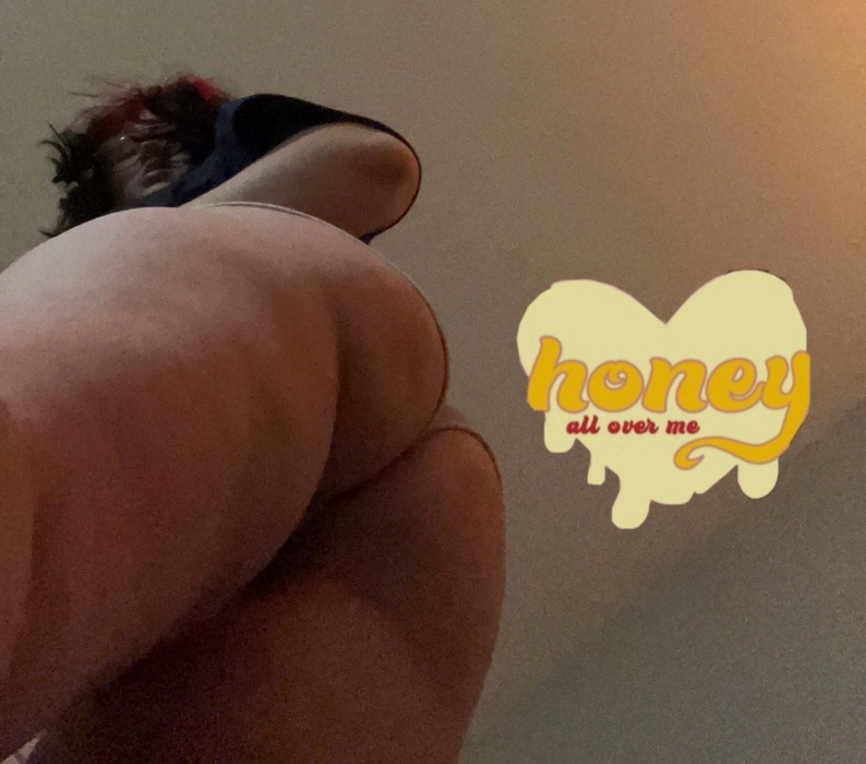 Honey 🍯 profile banner