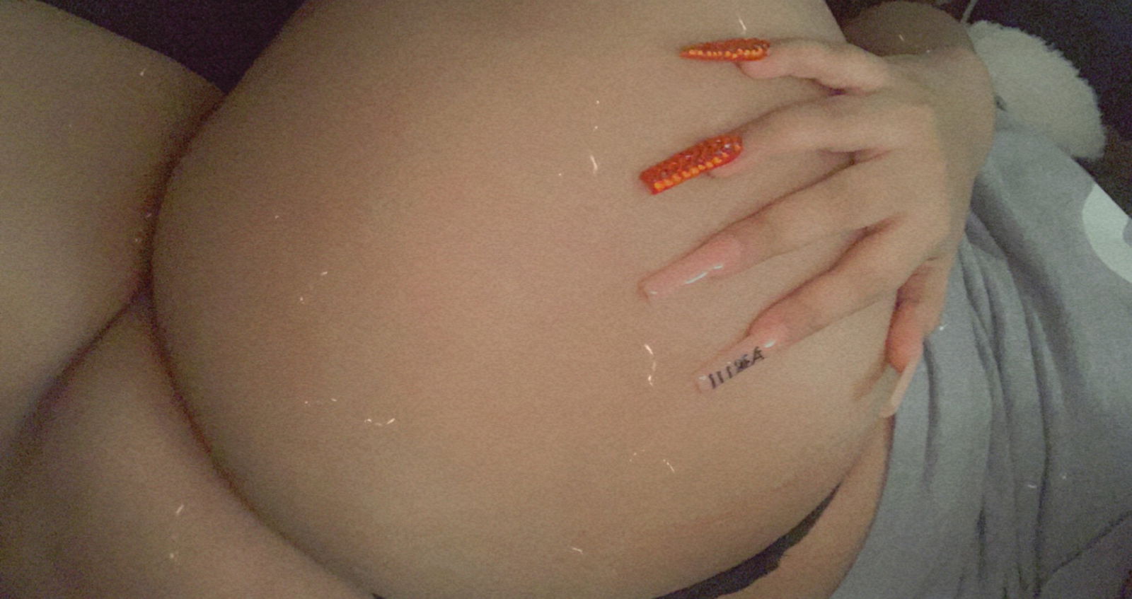 Honey bby profile banner