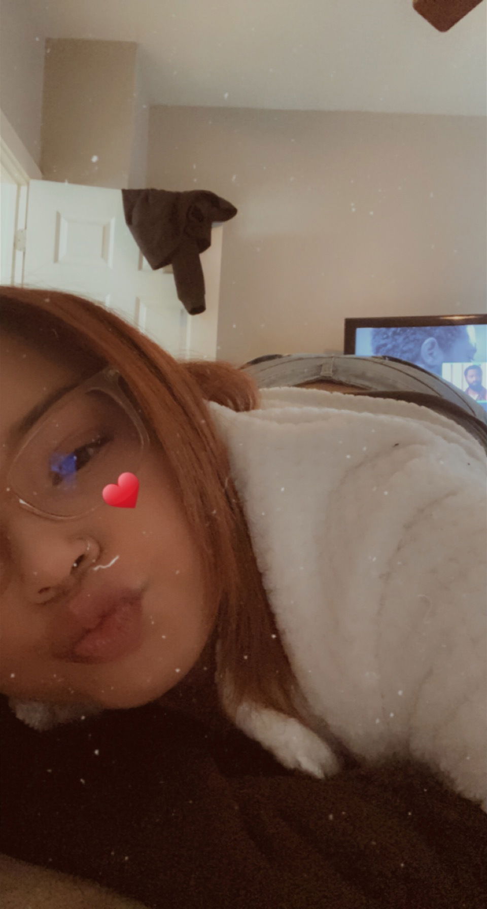 Honeyy profile banner
