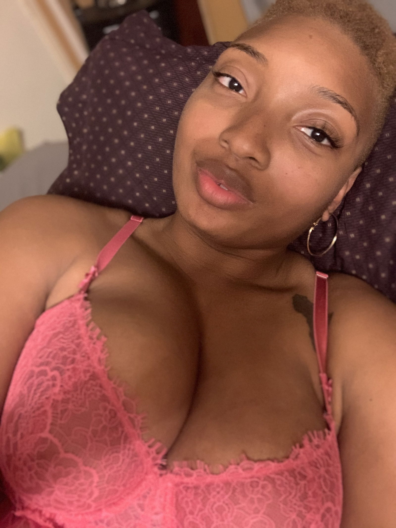 Honey Hendrixxx profile banner