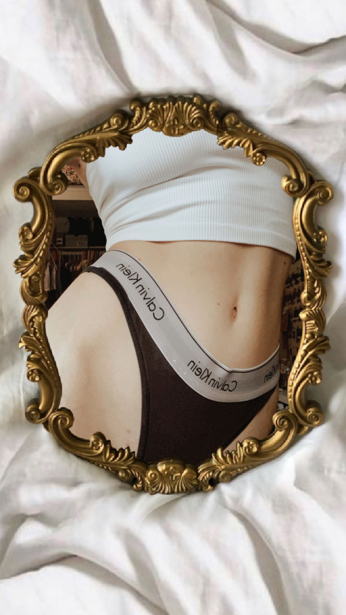 hot.girl.em profile banner