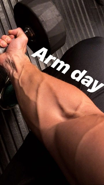Tommy T profile banner