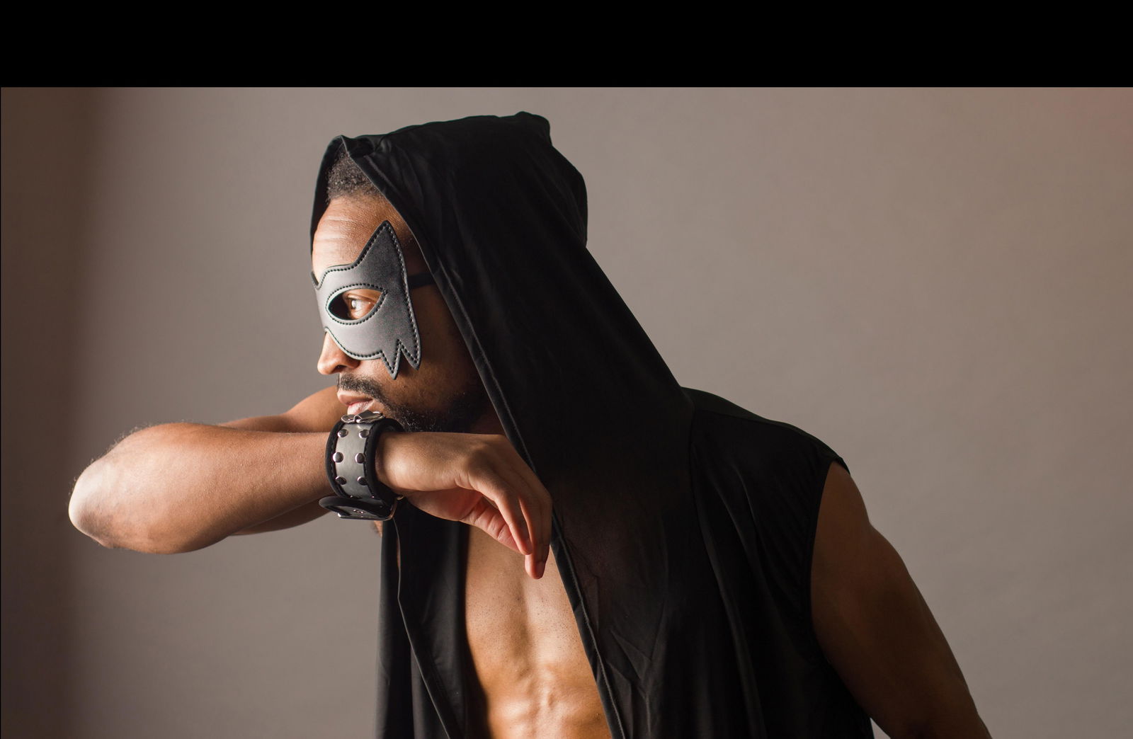 King π profile banner