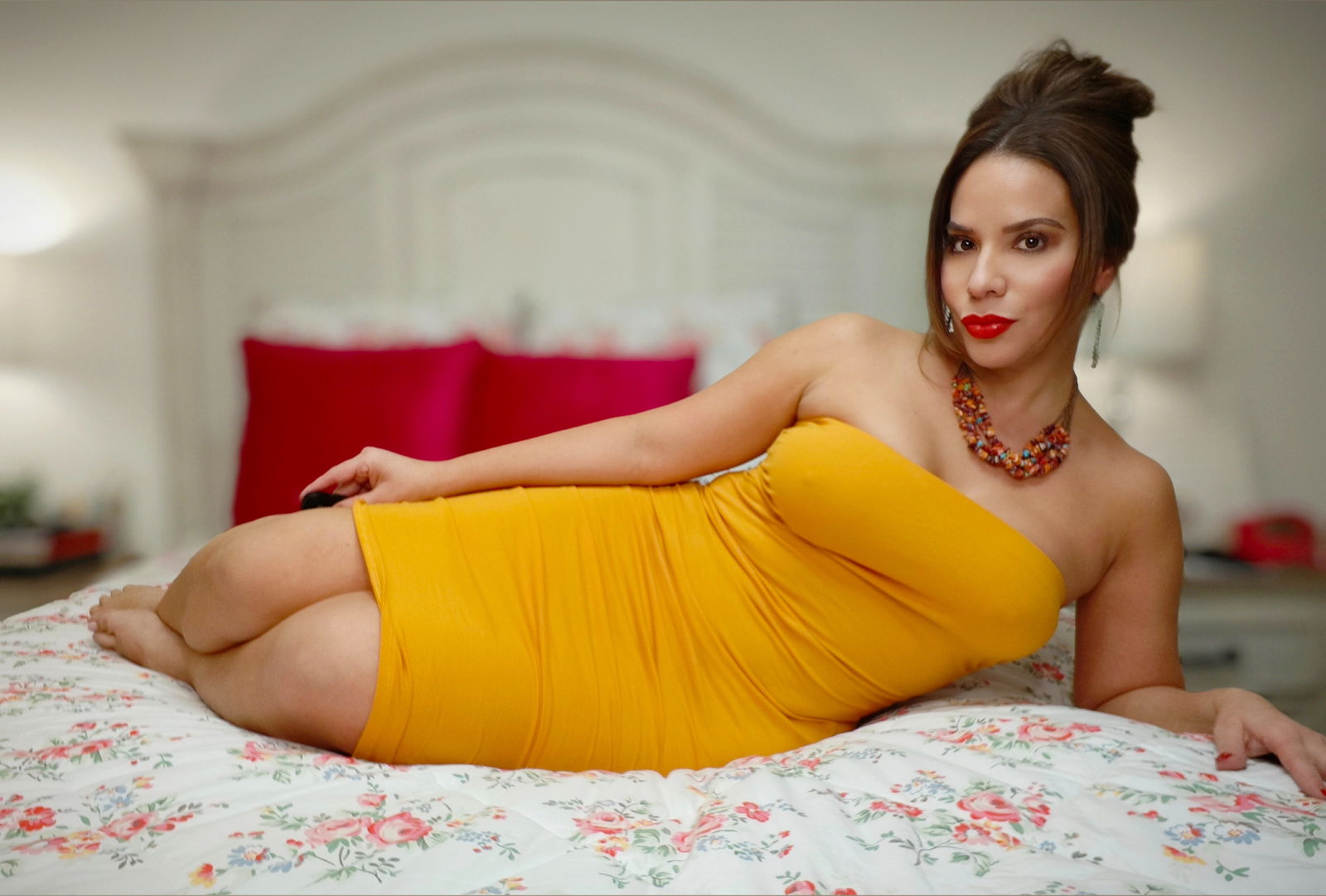 hotmomvictoria banner