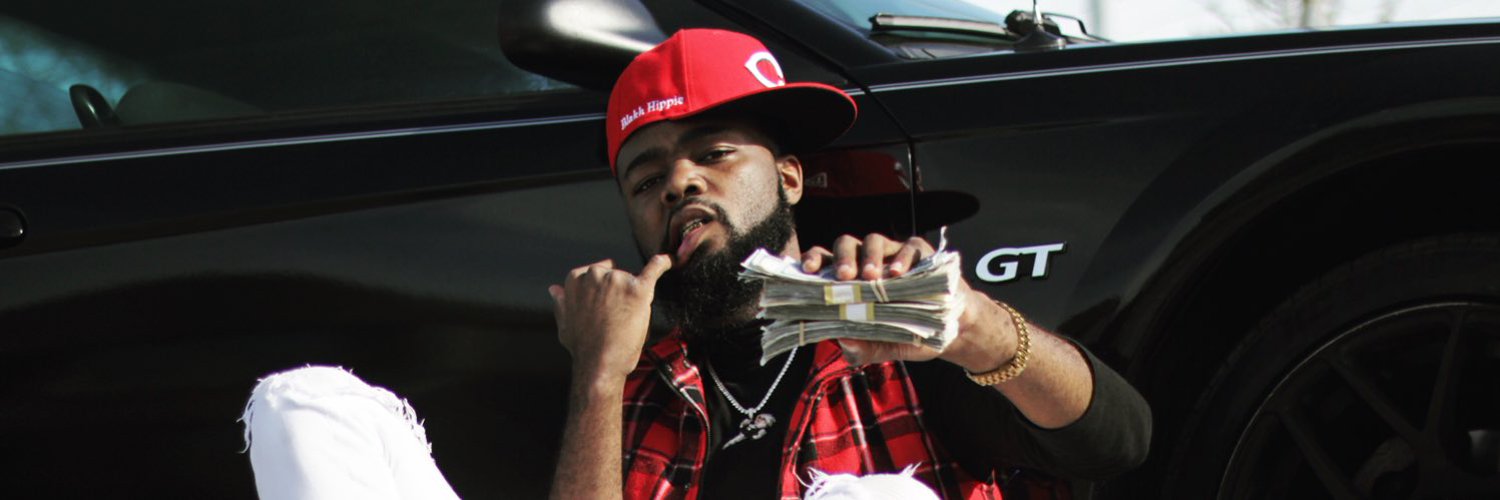 Blakk Hippie💔🦇 profile banner