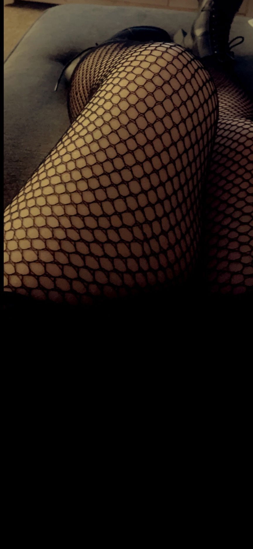 Peaches profile banner