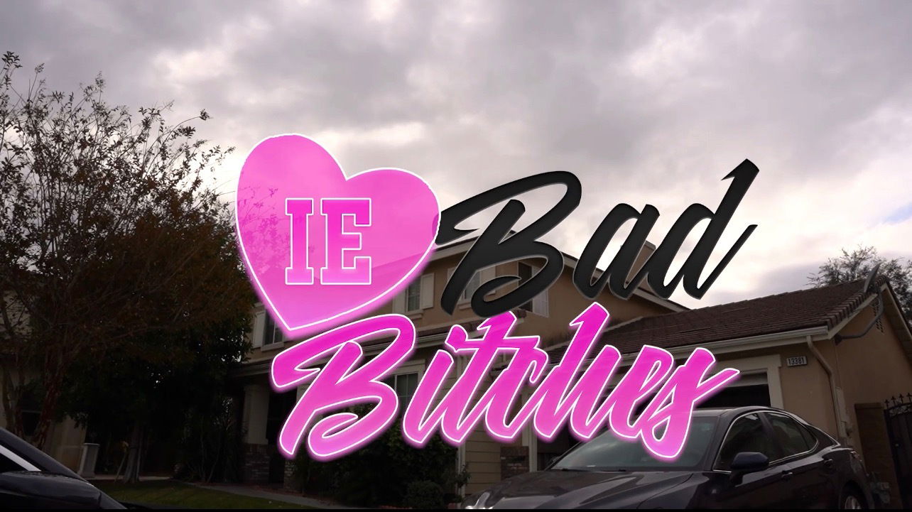 IE BAD BITCHES profile banner