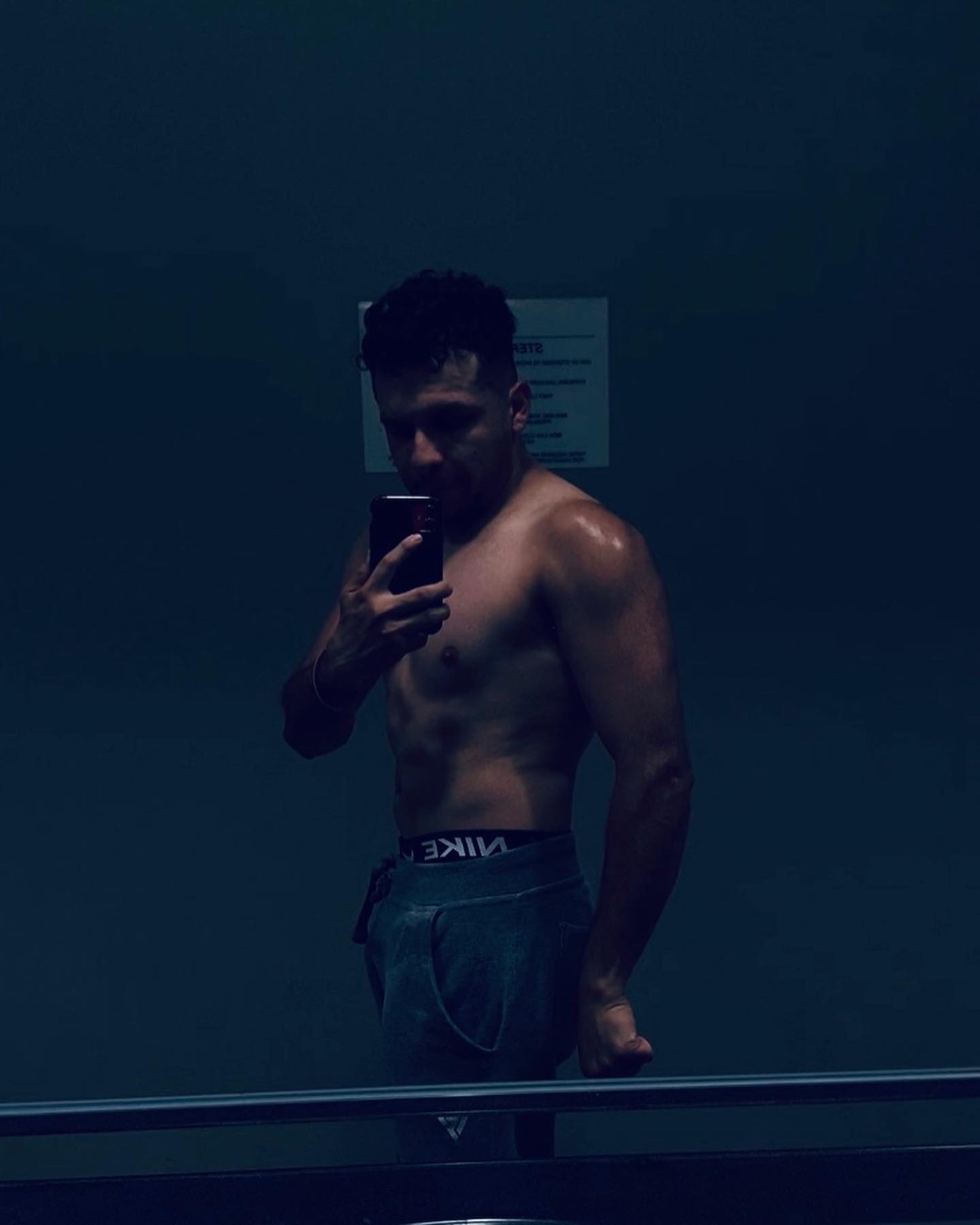 Papi profile banner