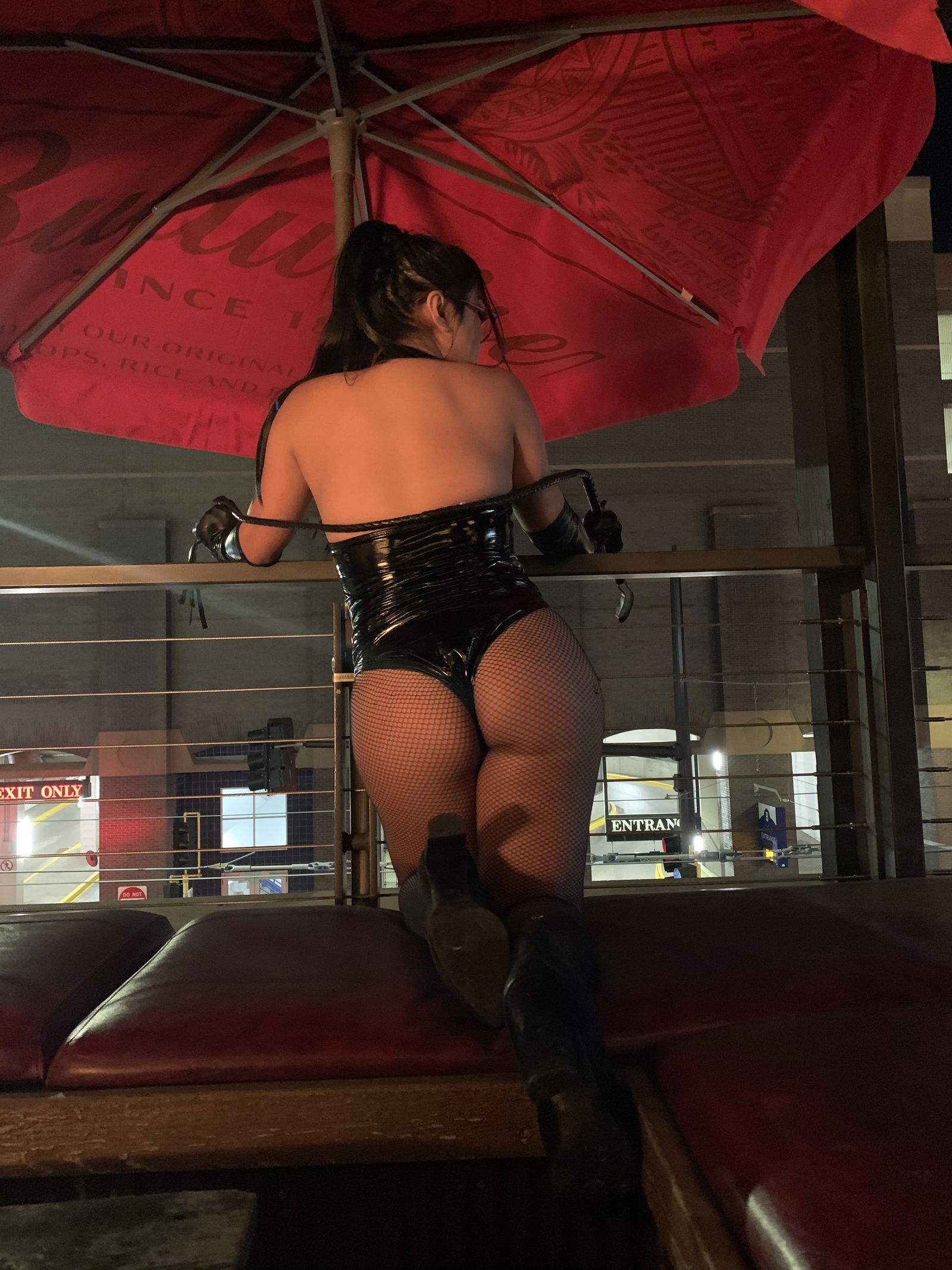 iszy profile banner