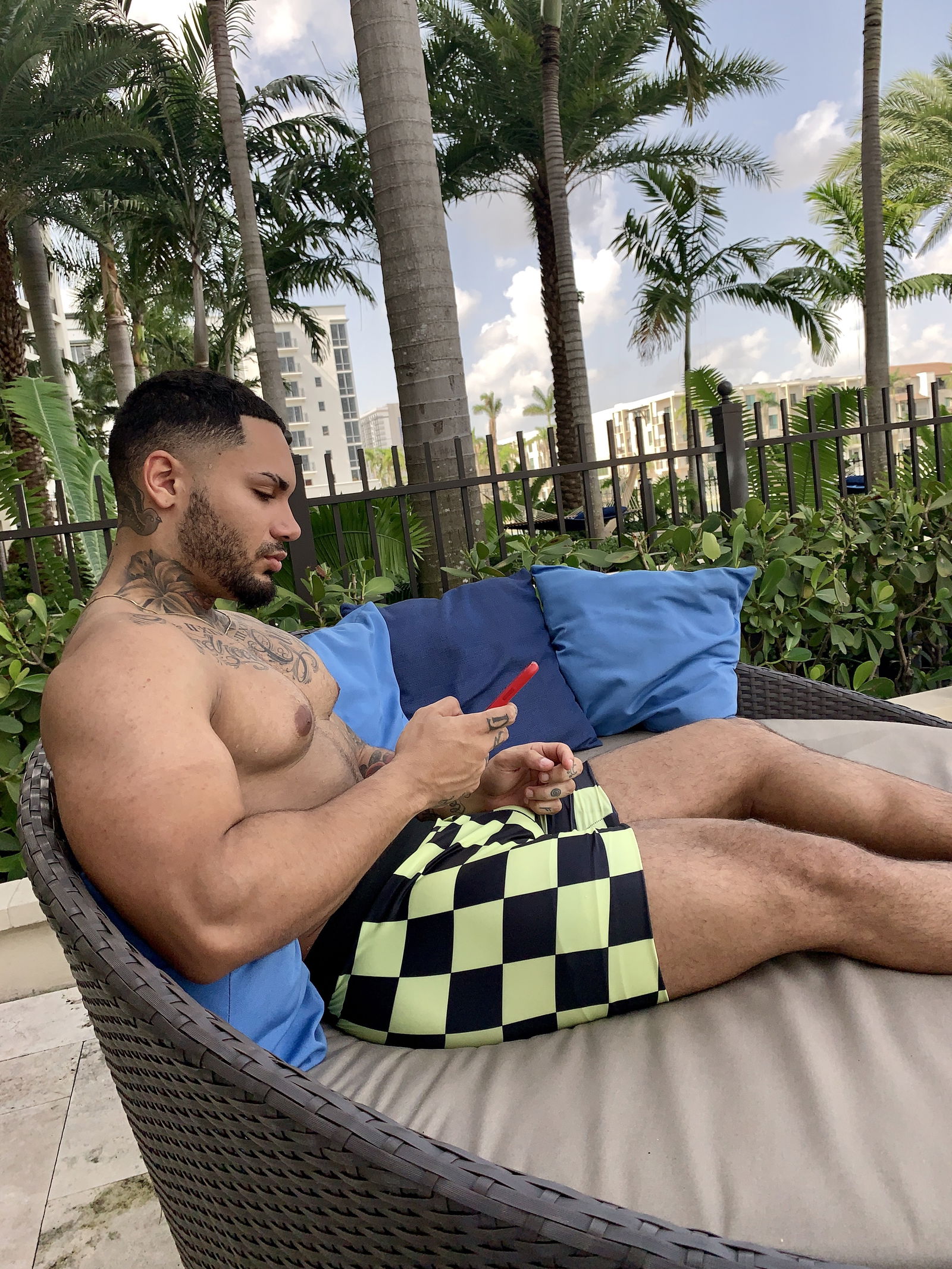 itslouisrosa35 banner