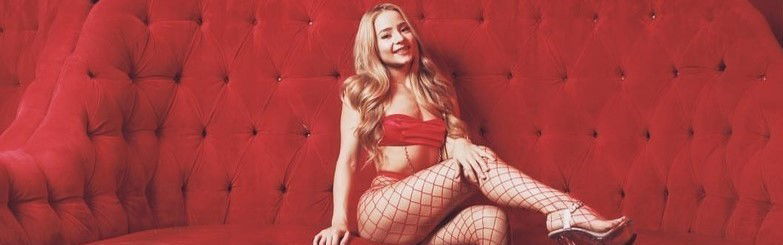 Ivy Kennedy profile banner