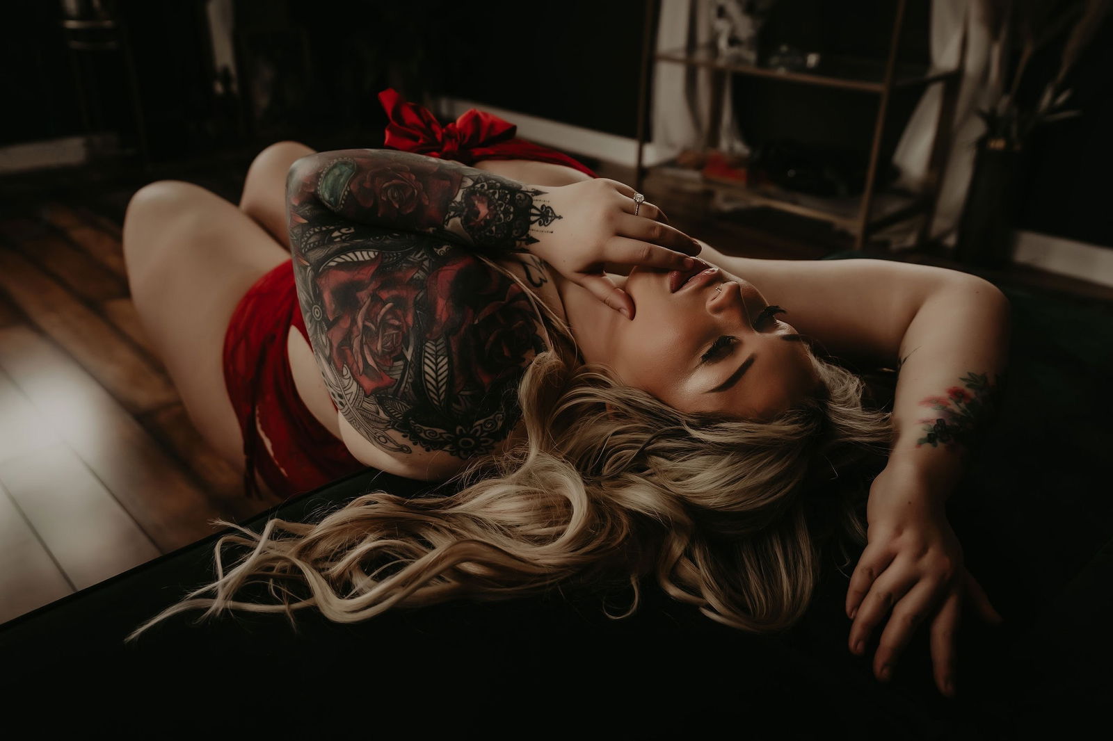 Izzy profile banner