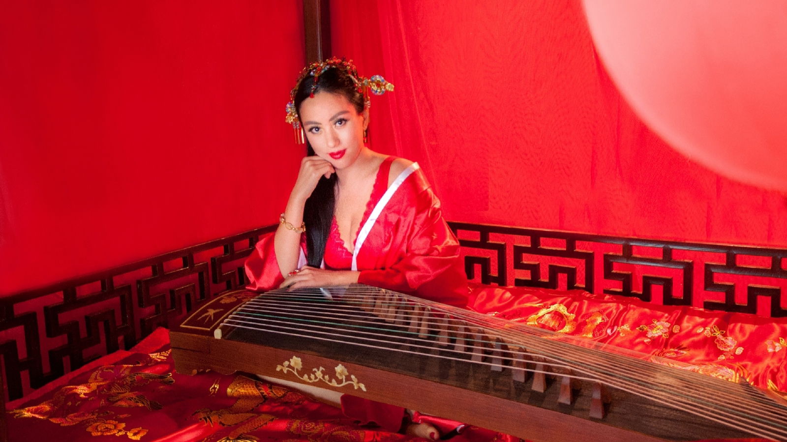 Jennifer Zhang profile banner