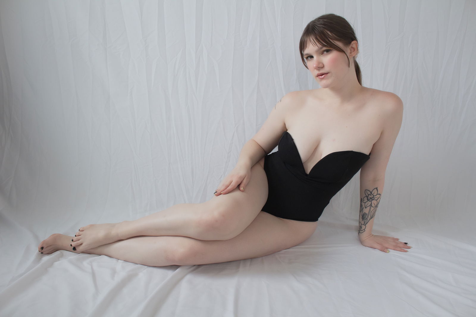 Jess Velour profile banner
