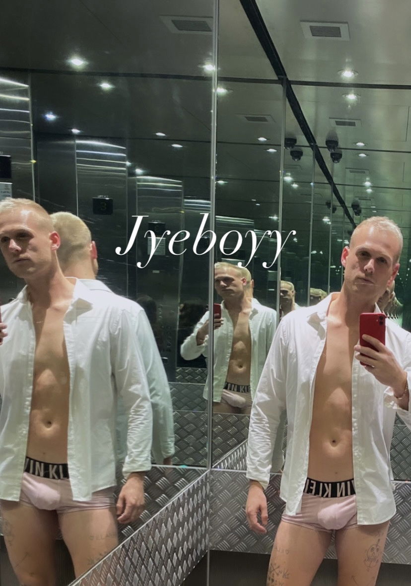 Jyeboyy profile banner