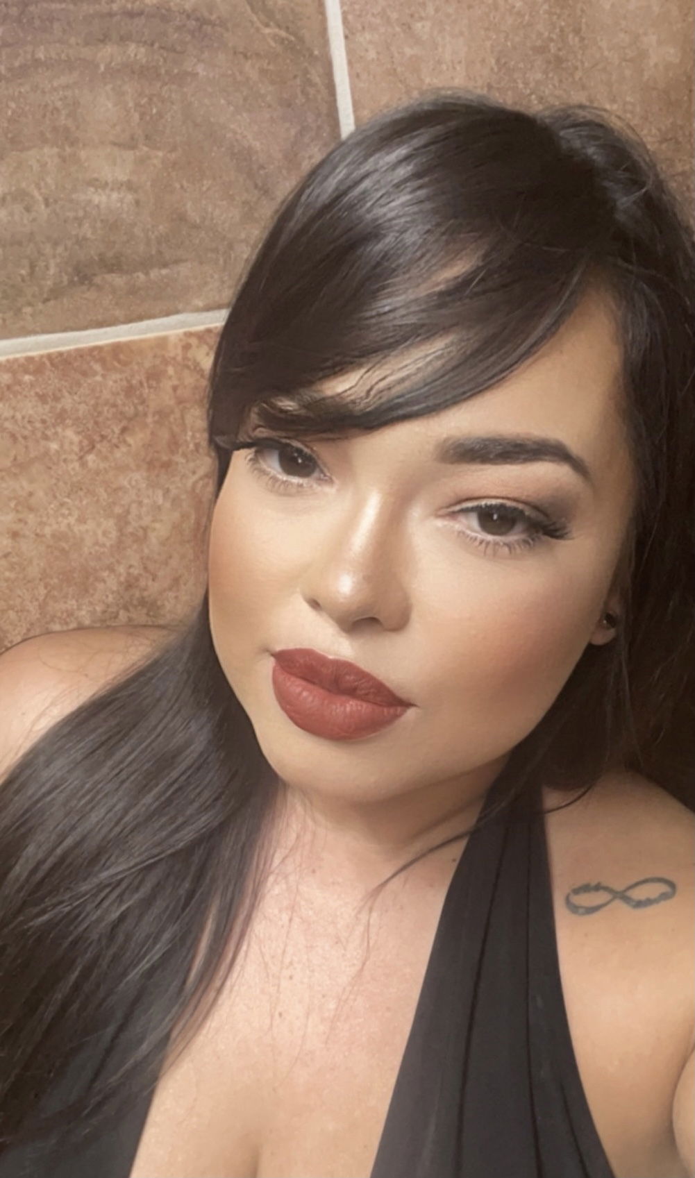 Karen rías profile banner