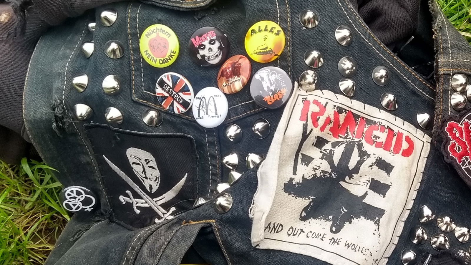 Kein Sex mit Nazis profile banner