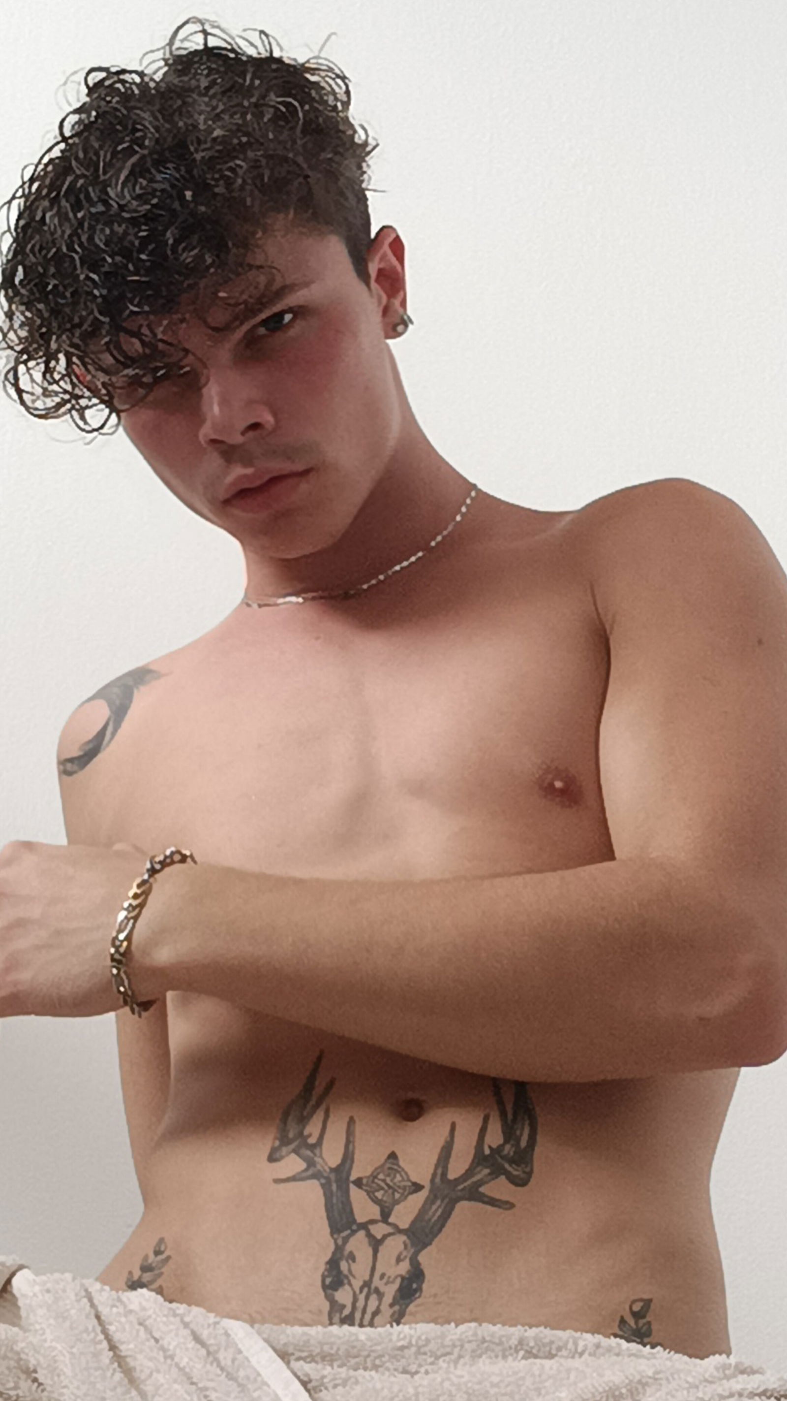Kenneth Chavarria profile banner
