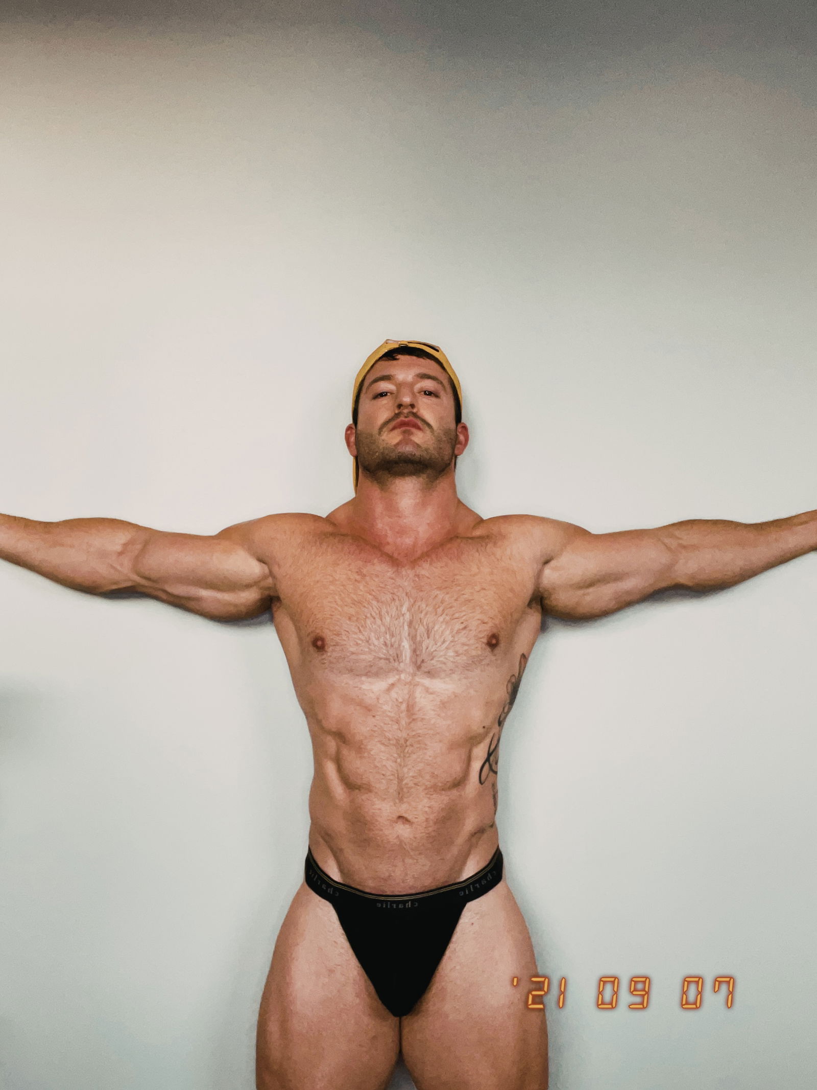 KenCFit profile banner