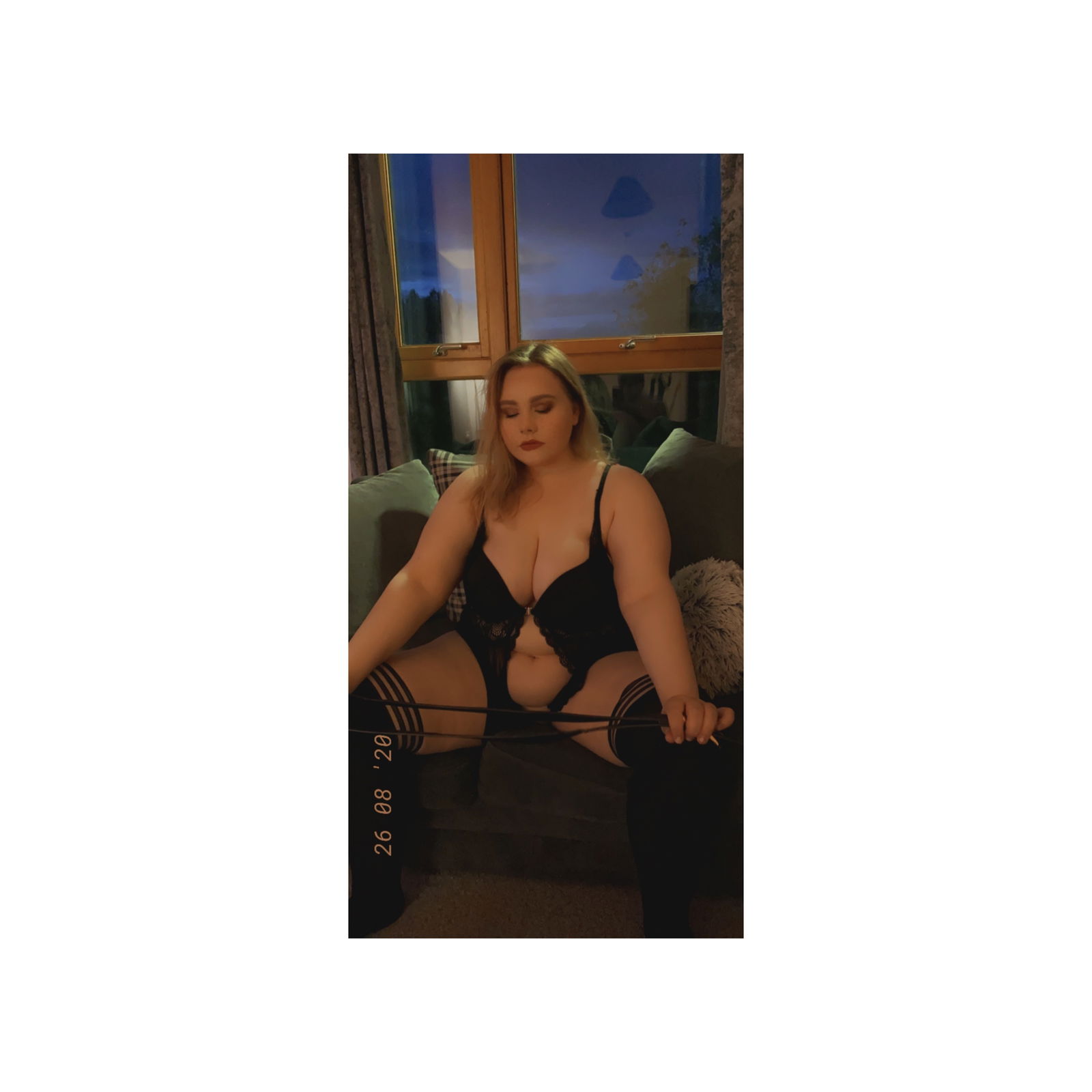 Chloe Anne profile banner